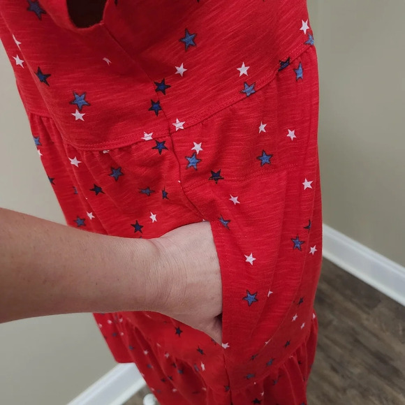 Multiples size L tiered dress red white blue stars notch neck 4th of July - Picture 5 of 7